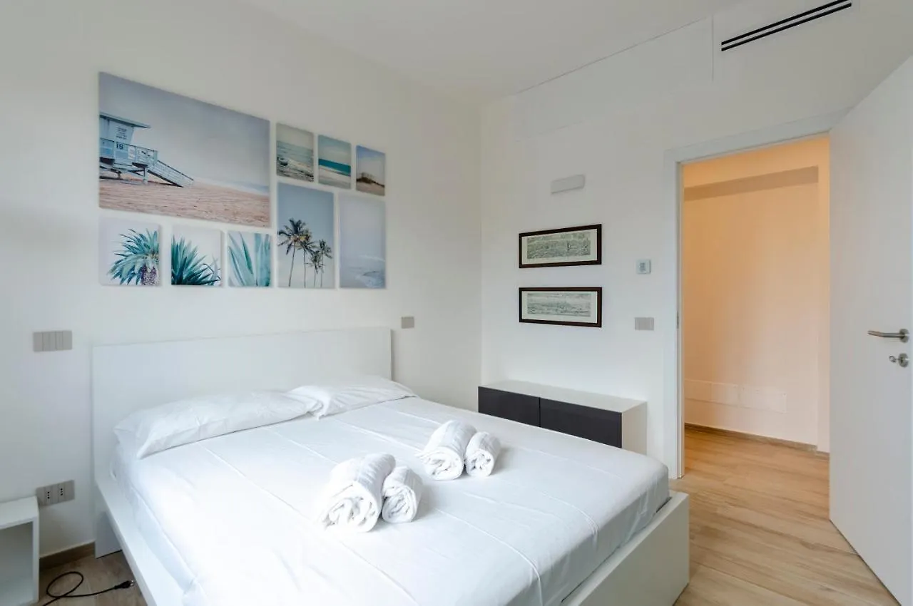 Joivy Apt For 6, With Terrace Near Beach In Sestri Levante Italy